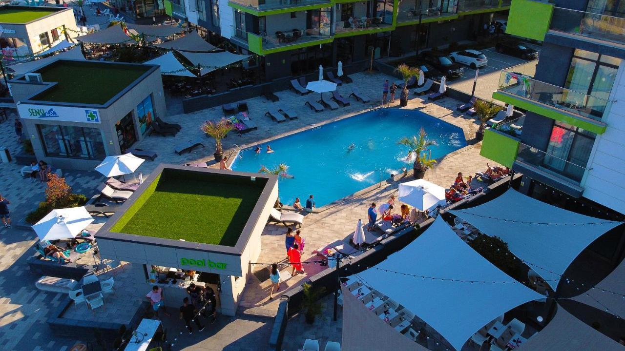 Rainbow Sea View Apartment Spa N Pool Resort - Parking Mamaia Exterior foto