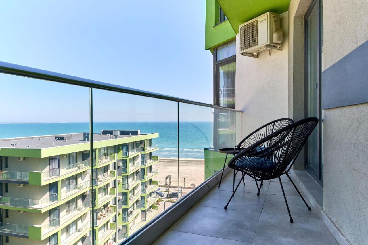 Rainbow Sea View Apartment Spa N Pool Resort - Parking Mamaia Exterior foto